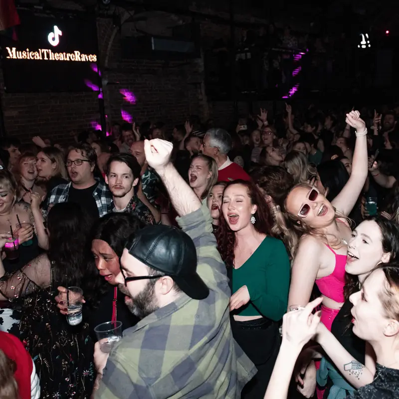 Musical Theatre Raves à Exeter Phoenix