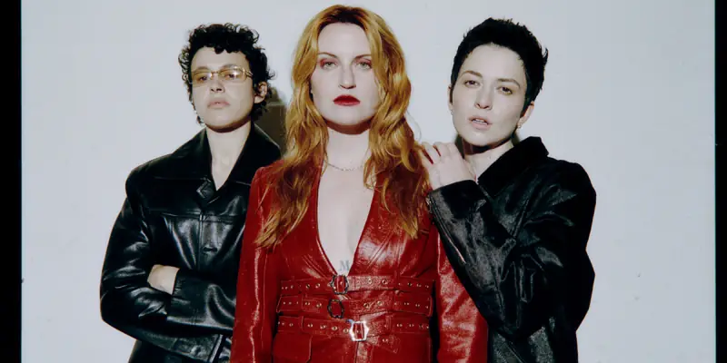 MUNA at 3Olympia Theatre