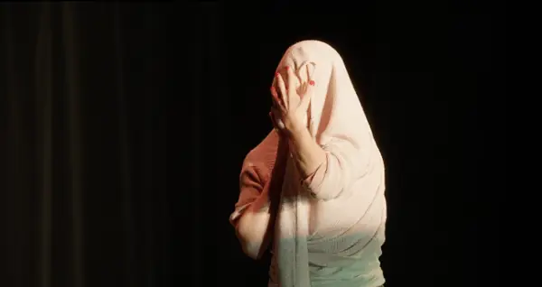 Prima di scomparire / Avant de disparaître at Agora des Arts