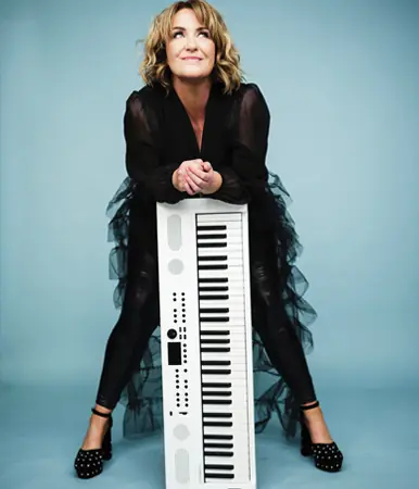Teresa Livingstone: Nice Lady en The Market Place Theatre