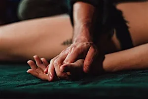 Yoni Tantric Massage - Live Demo and Instruction à 9145 Shaughnessy St