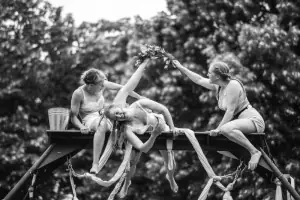 Three Sisters - (Estonia) International Theatre Festival en Blackfriars Theatre & Arts Centre