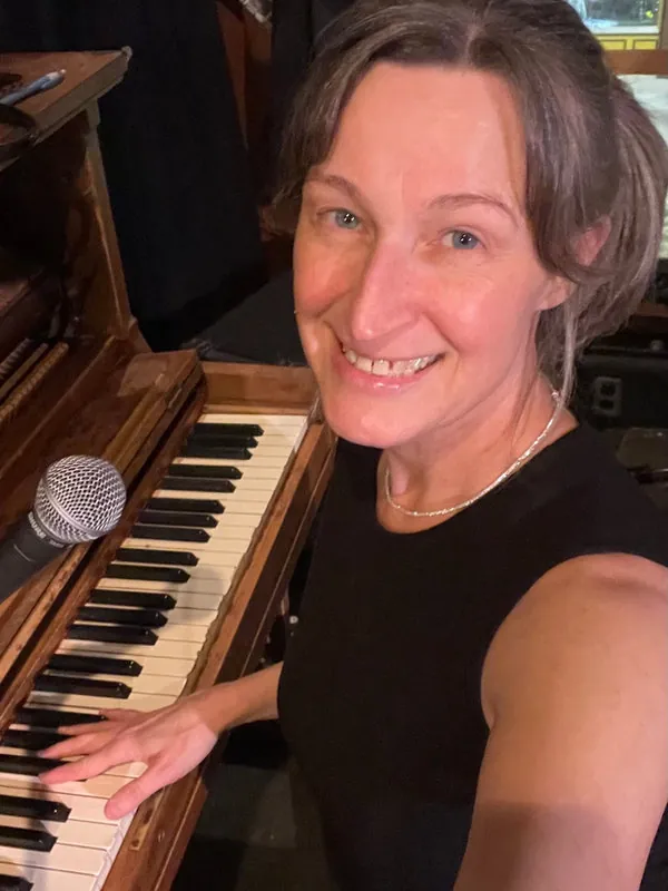 Margo Bai on Piano and Vocals!
