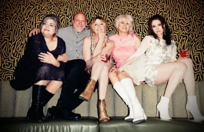 THE LOVEBULLIES