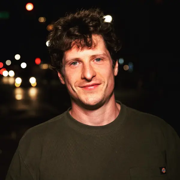 Michael Rowland (Animal Control, Just For Laughs, Tonight Show) Live in Denver - Plus Free Pizza! à Denver Comedy Underground