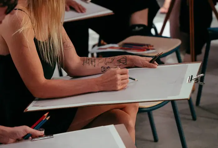 Drawing for Life – Retro Roller Skaters en HOTA, Home of the Arts