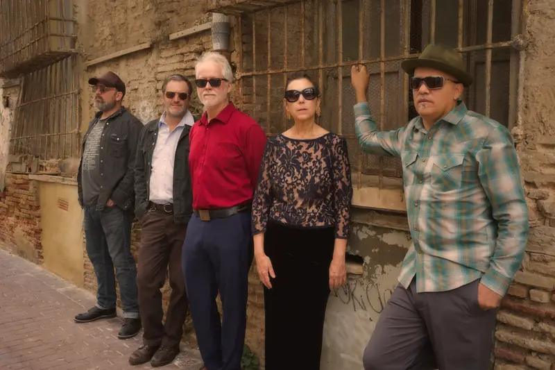 THE DELINES
