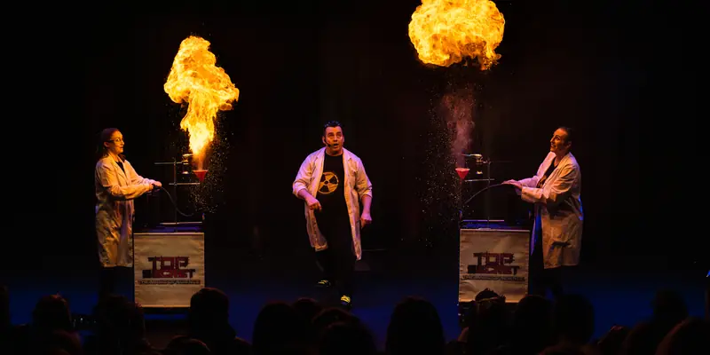 Top Secret – The Magic of Science à Queen's Hall Arts Centre