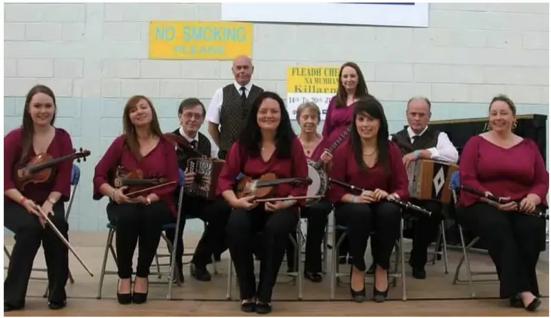 The Dal gCais Céilí Band at Cois na hAbhna