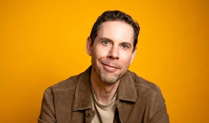 Ryan Hamilton à Keswick Theatre