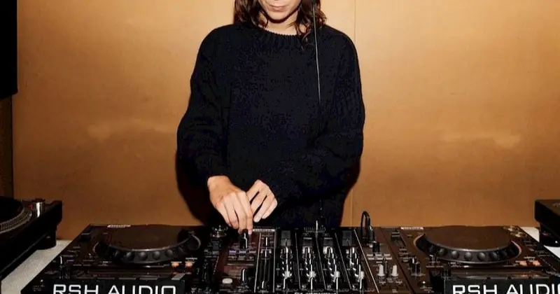 Flo Dill DJ