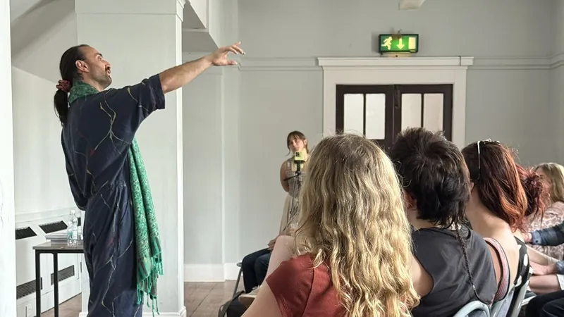 Queered Selkie Stories en Royal Cornwall Polytechnic Society
