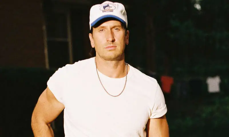 Russell Dickerson
