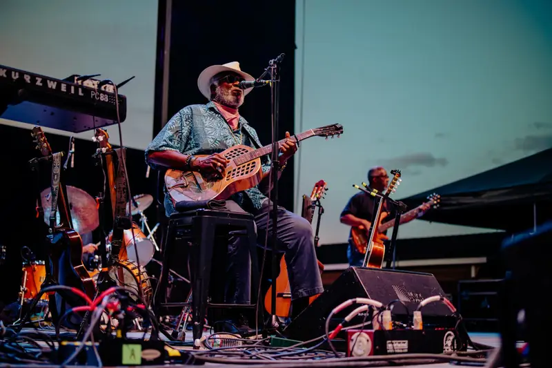 Taj Mahal & the Phantom Blues Band