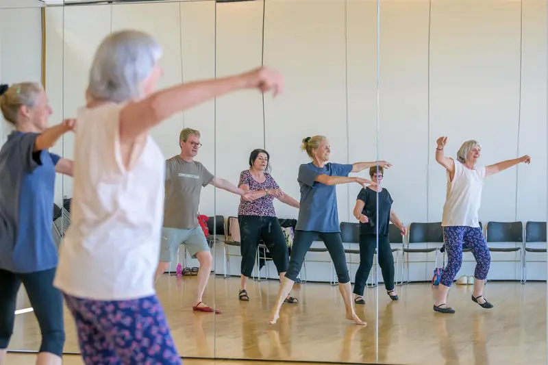 Platinum Dance à Beacon Arts Centre