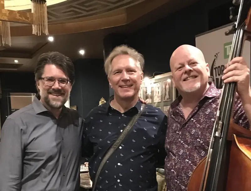 Tom Reynolds Trio at The Rex Hotel Jazz & Blues Bar
