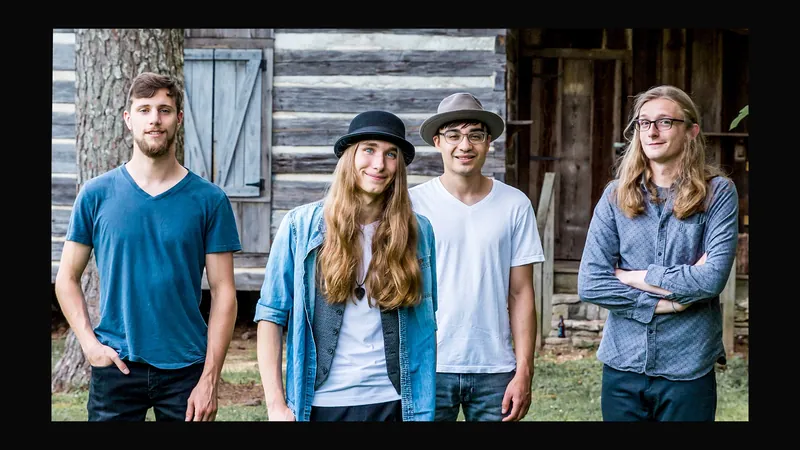 Sawyer Fredericks at xBk Live