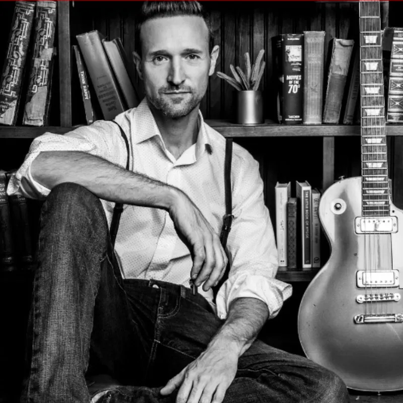JW-Jones Plays the Hits