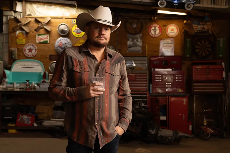 Randy Rogers at 713 Music Hall