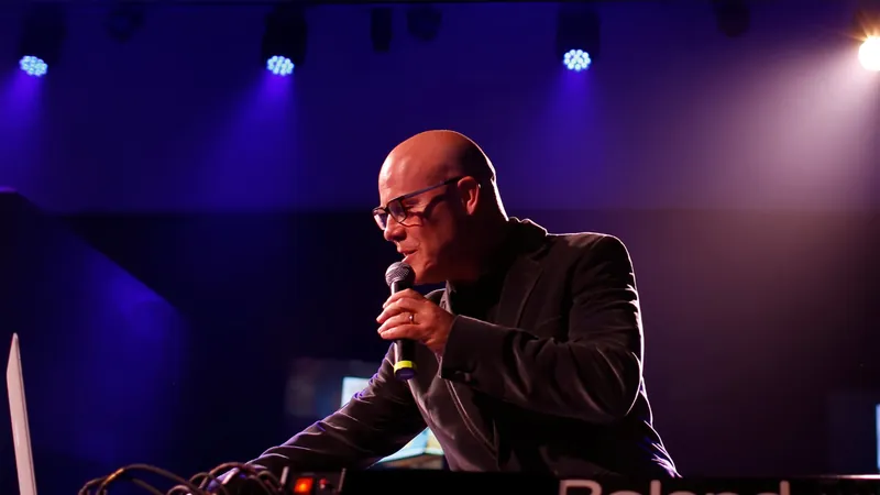 Thomas Dolby at The Rooftop at Pier 17
