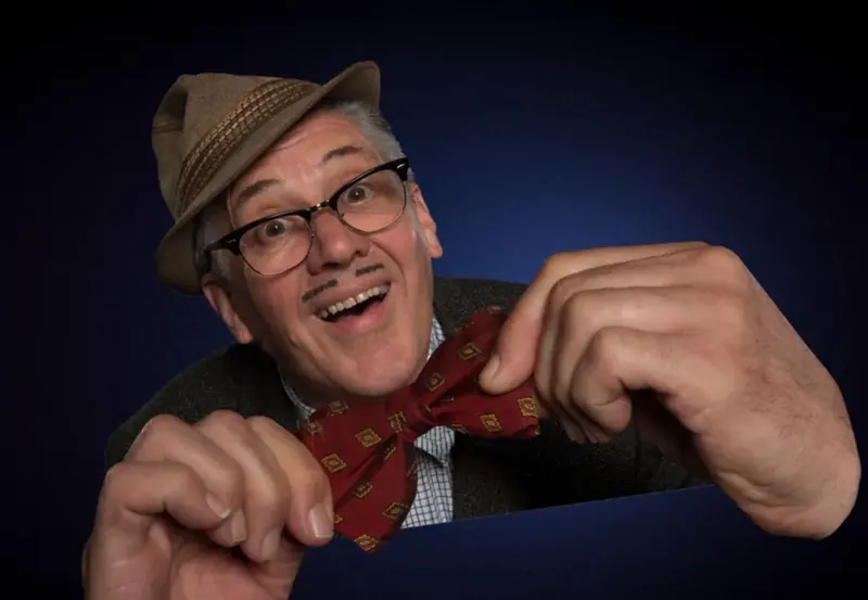 Count Arthur Strong
