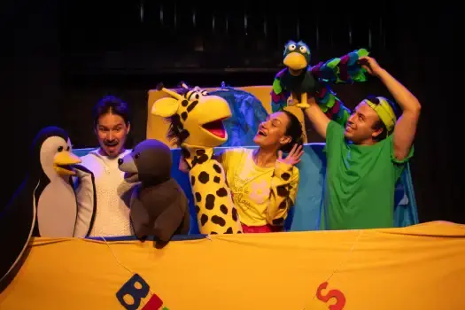 ME ABURRO Y NO SOY BURRO en Centro Cultural La Gaviota Teatro