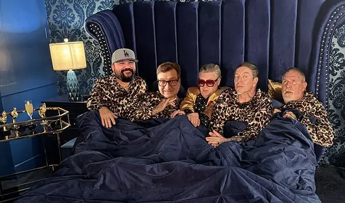 Spike & The Gimme Gimmes at The Showbox