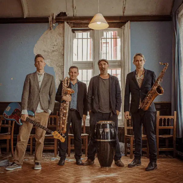 Samaki at Kino-Teatr
