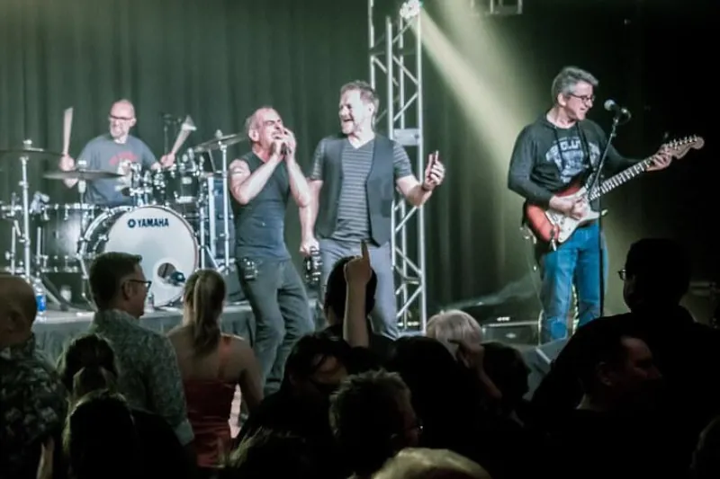 Method 2.0 Madness at Revival Music Room
