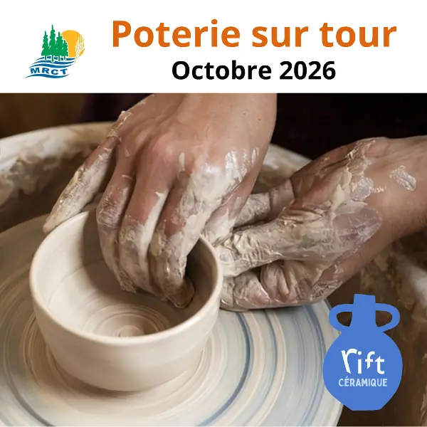 Cours de poterie sur tour en Théâtre du Rift