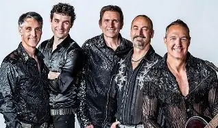 Super Diamond - The Neil Diamond Tribute à The Showbox