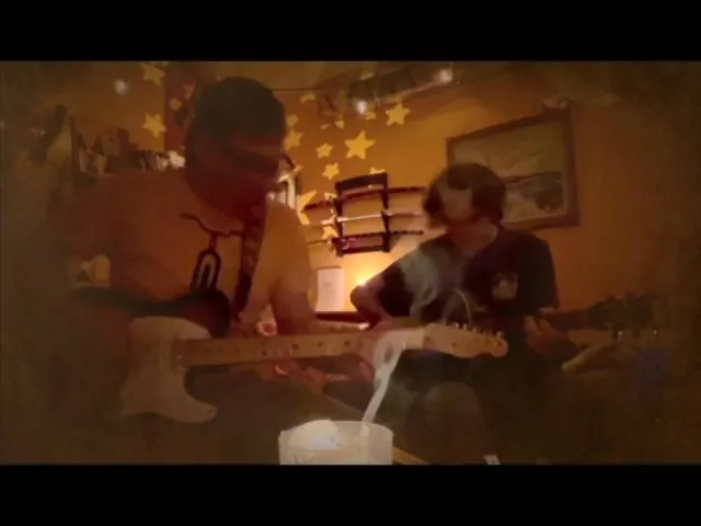 Hügndäzz — Festive Covers ’70s to Today · La Brassée