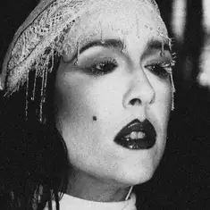 Allie X
