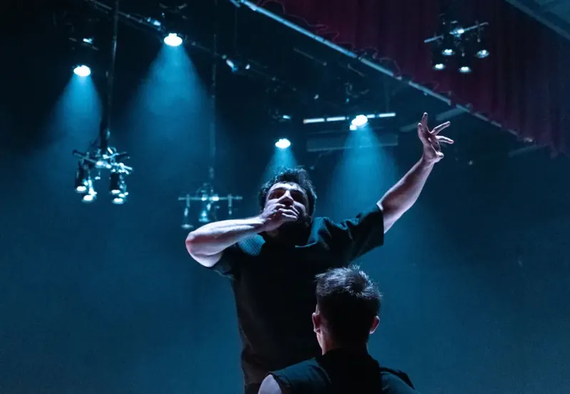TOMORROW à Theatre Severn