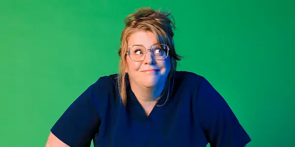 Nurse Georgie Carroll: Infectious en Concert Hall