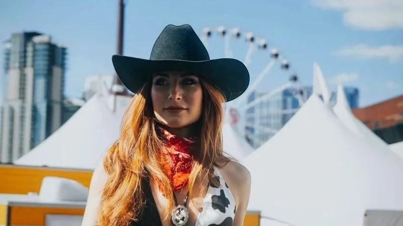 Kelsi Mayne