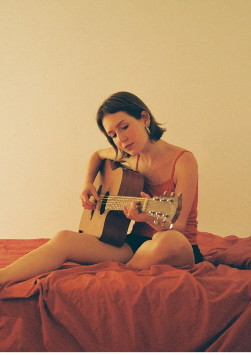 Daphné Chenel en Bristol Folk House