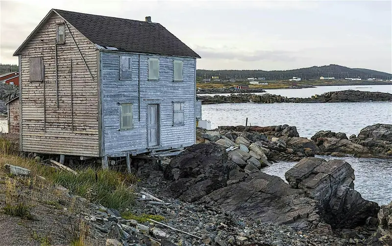 Secret Coastlines—Painting Adventures from Bonavista to Fogo Island en Cooperage