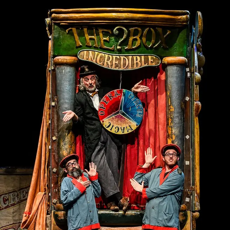 The incredible box à SAT! Sant Andreu Teatre