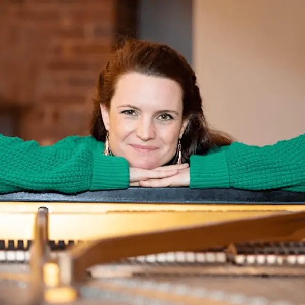 Coffee Concert: Holly Cullen-Davies - piano