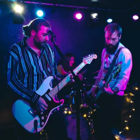 Crushed Veneer at New Cross Inn