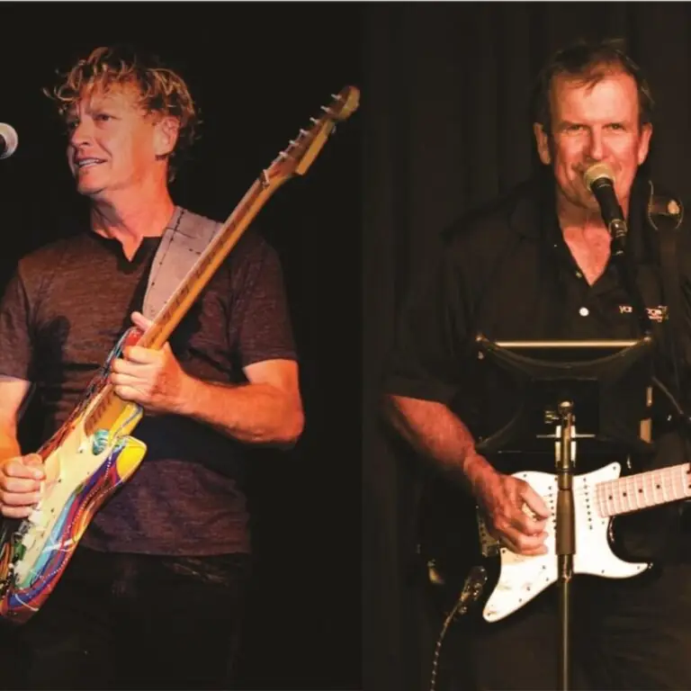 Superstrait at Seaview Tavern