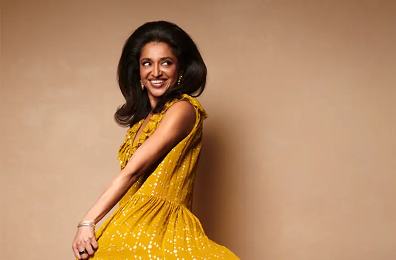 Sindhu Vee – Swanky