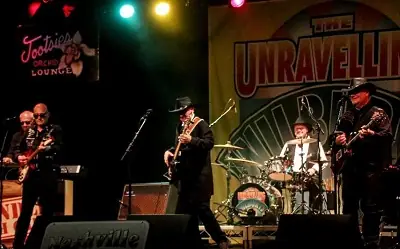 Unravelling Wilburys