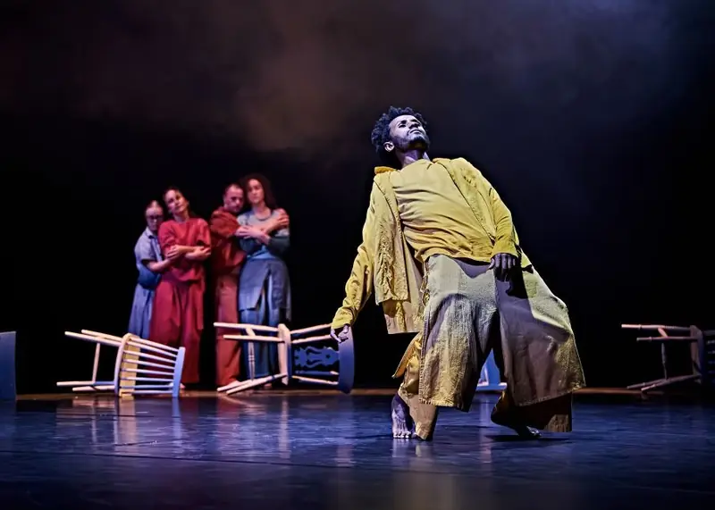 Let Life Dance en Theatr Clwyd