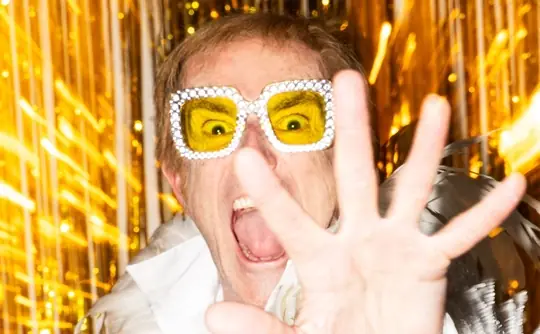 Monstering the Rocketman en CAST