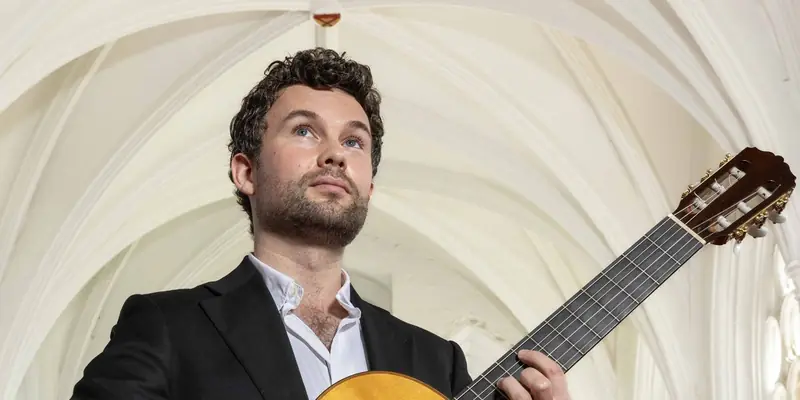 Lunchtime Guitar Recital: Ian Watt
