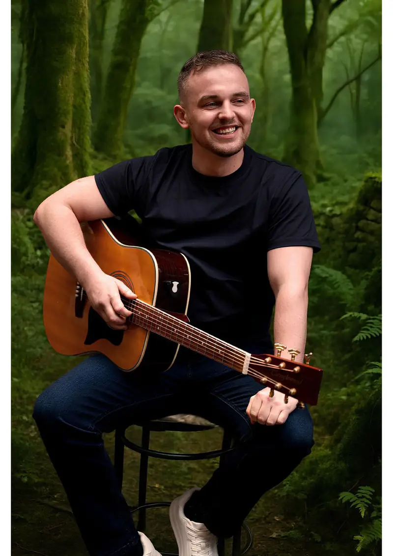 Dan McCabe in Concert à Moat Theatre & Café