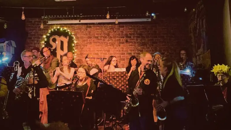 Wonderbrass