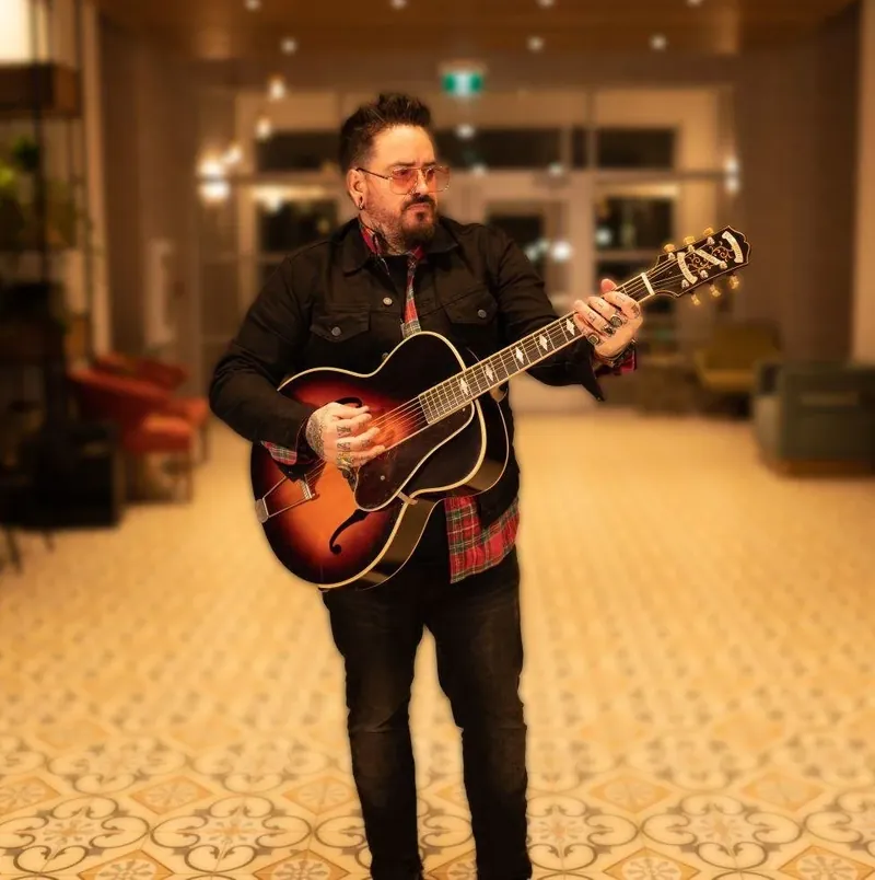 Phil Black at St. James Gate Irish Pub